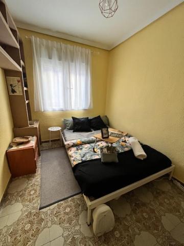 Gemuetliches Zimmer "Gold" Fuer 2 Personen Und Katzenliebhaber Valencia Eksteriør bilde